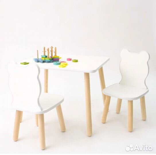 Детский стол и 2 стула новые в Хабаровске
