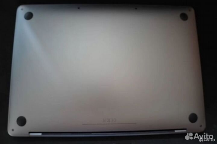 Macbook pro 13 2020 i5 16gb