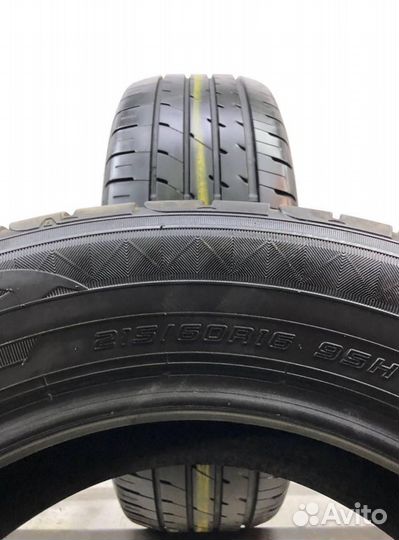 Dunlop Enasave RV504 215/60 R16 95H