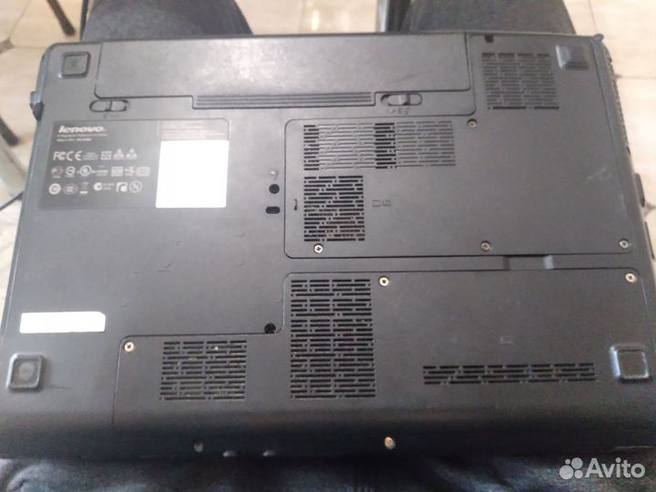 Ноутбук lenovo Y450 на разбор