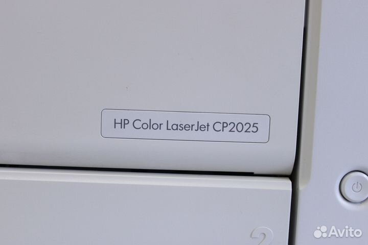 Цветной принтер.Модель HP LaserJet CP2025