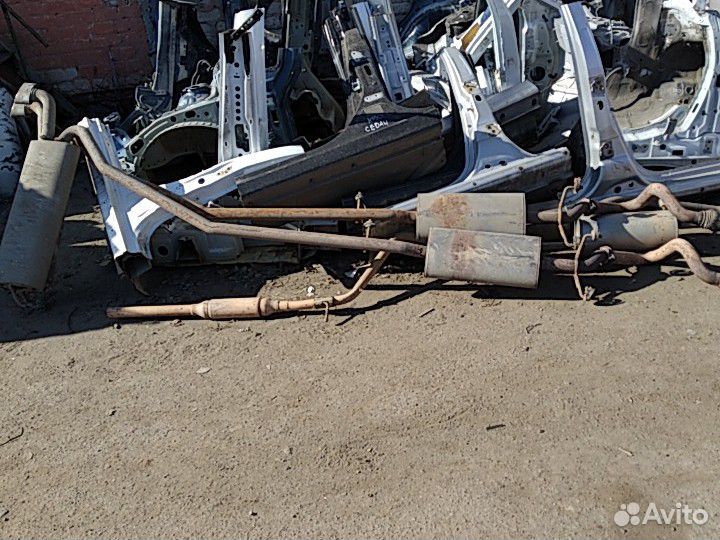 Выхлопная система Opel Мокка 1.8 4wd AT