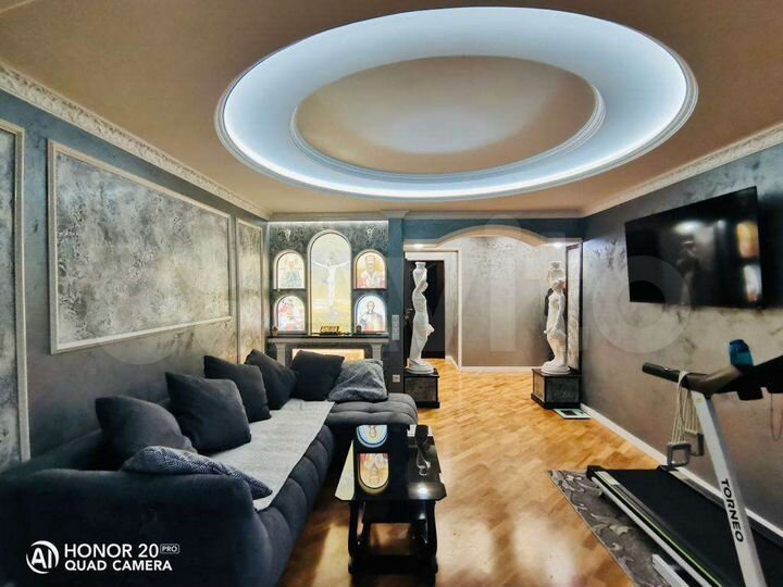 2-к. квартира, 50 м², 4/4 эт.