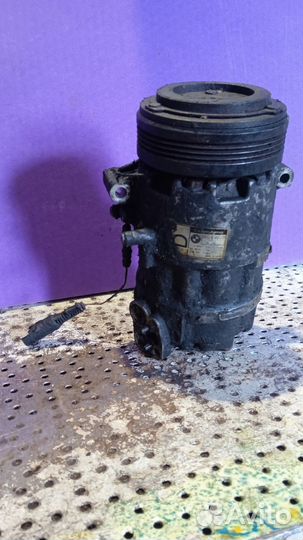 Компрессор кондиционера BMW 3 серия