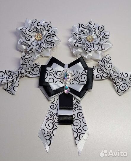 Школьный набор бантиков и жабо