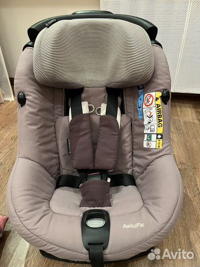 Автокресло детское maxi cosi AxissFix