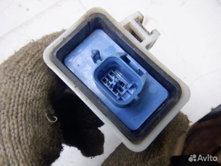 Замок двери передней левой Mitsubishi Space Star