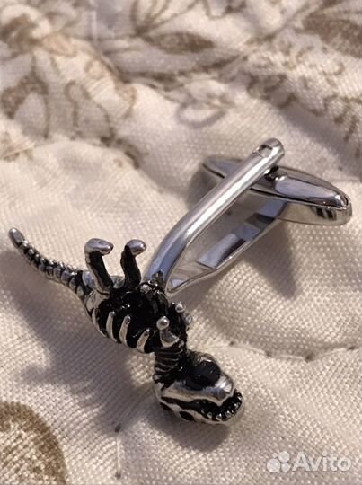 Новые запонки динозавры