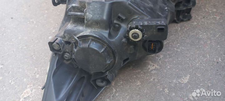 Правая фара Hyundai solaris 2014