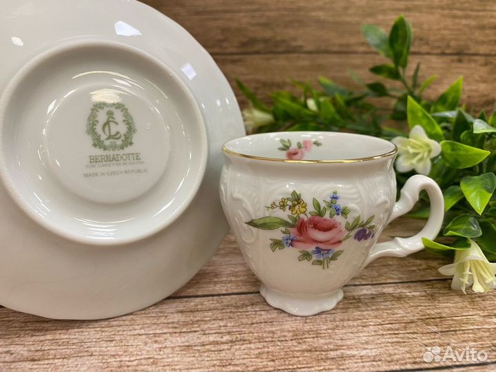 Чашка с блюдцем кофейная 