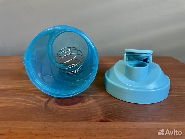 Спортивная бутылка, шейкер, 600 мл, голубой