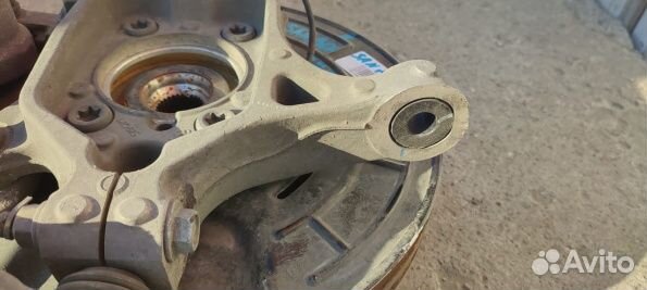 Кулак передний левый Hyundai Santa Fe 4 TM 2018