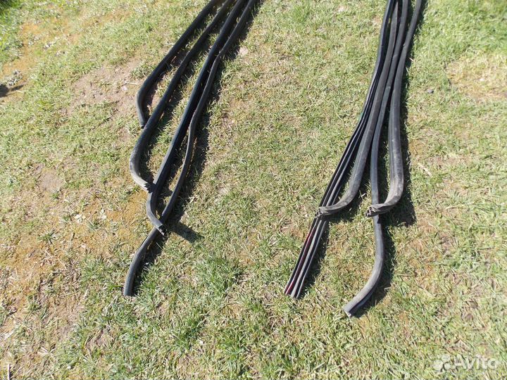 Уплотнители проема дверей Land Rover Freelander 1