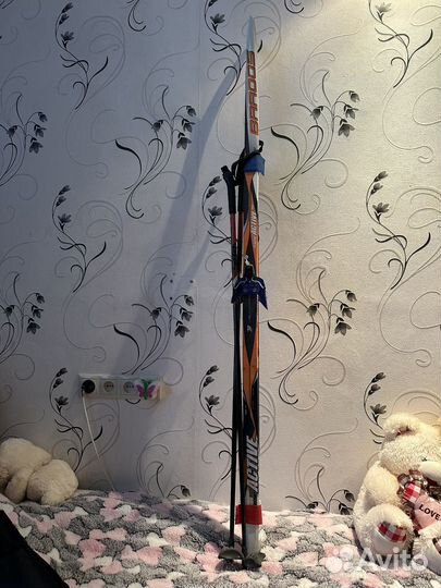 Лыжи с палками и ботинками детские