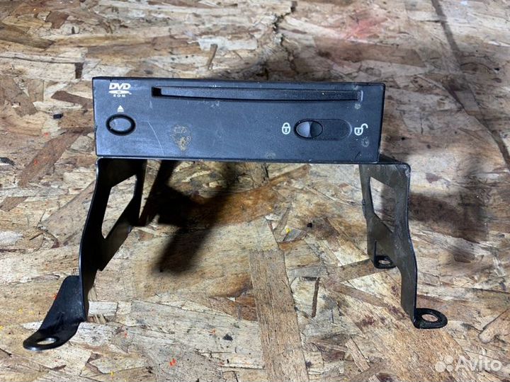 Проигрыватель CD DVD Land Rover Freelander 2 3.2
