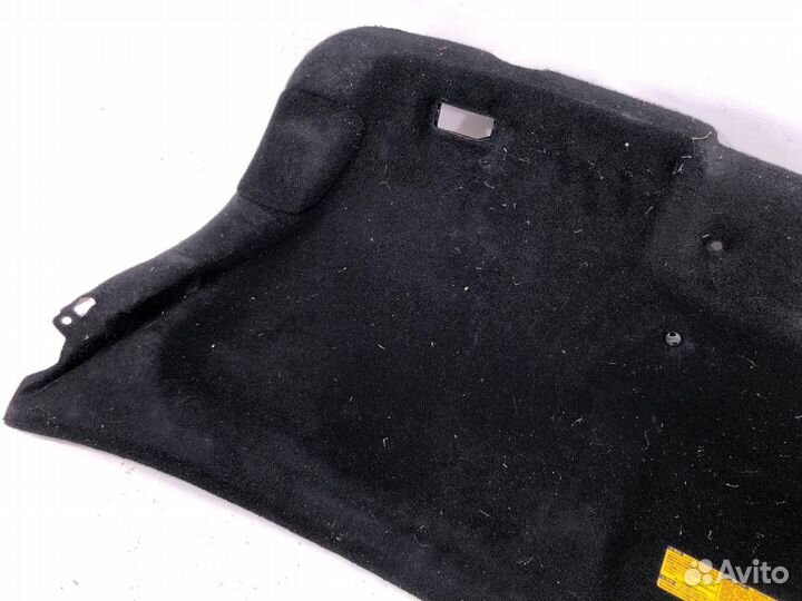 Обшивка багажника задняя Lexus Ls600H UVF45