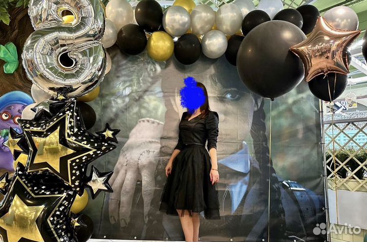 Венсдей фотозона