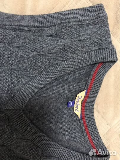 Жилетки школьные 146 размер, 2 шт