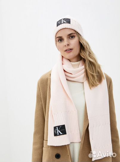 Комплект Calvin Klein Jeans (шапка и шарф)