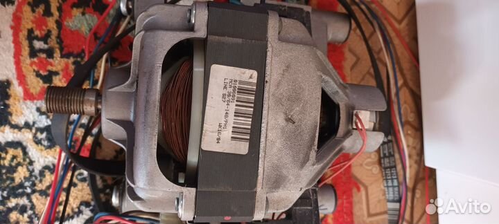 Двигататель стиральной машины MCA 20/64-148/PH1