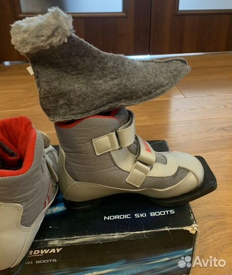 Лыжные ботинки 33размер