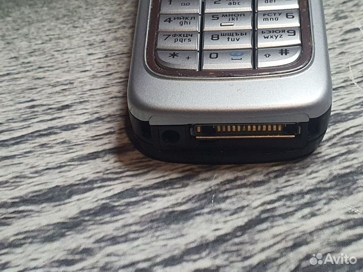 Nokia 6021