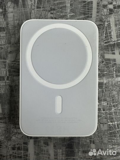 Внешний аккумулятор Apple MagSafe Battery Pack