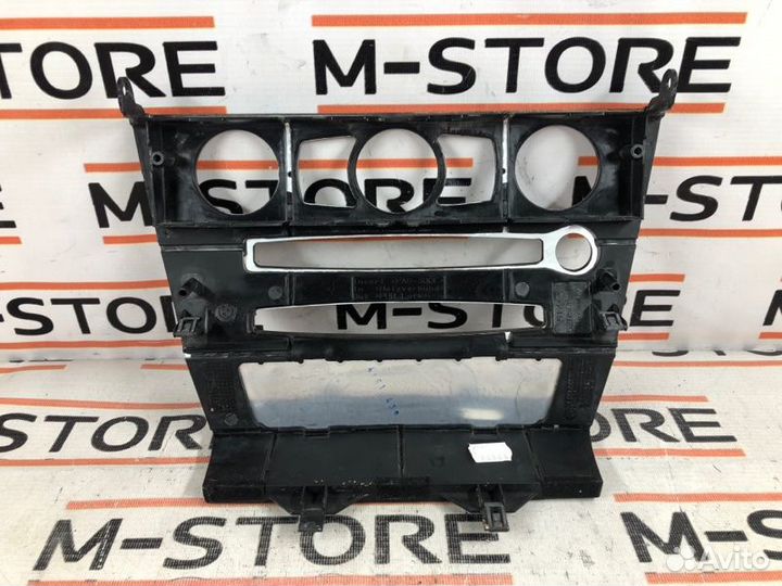 Накладка панели Bmw 6-Series E63 N62B44A 2004