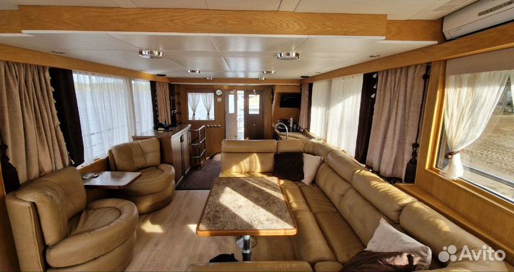 Стальная моторная яхта Проект В-20 «Бекар»