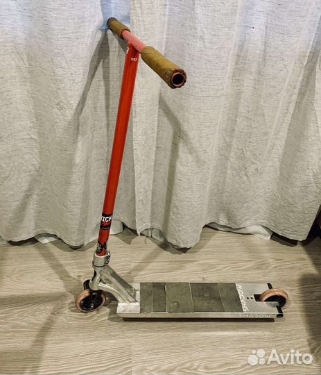 Самокат трюковой