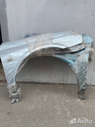 Передние крылья nissan primera p 12