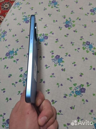 Мобильные телефоны