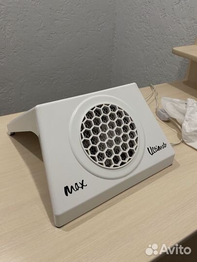 Вытяжка для маникюра max
