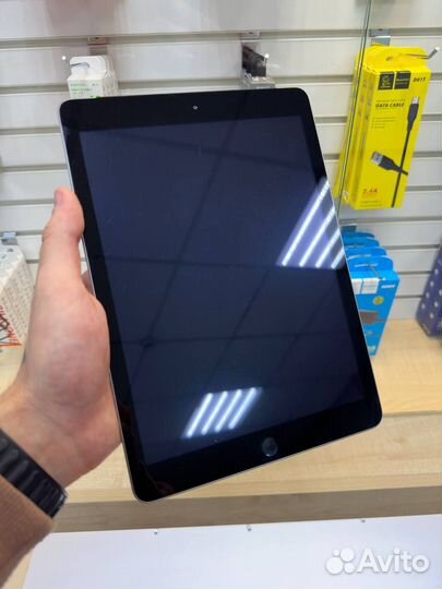 iPad 5 (2017) Space Grey 32Gb WiFi+Cellular