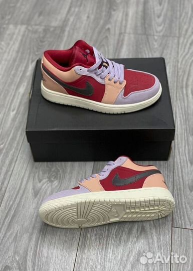 Кроссовки Air Force 1 Luxe Low