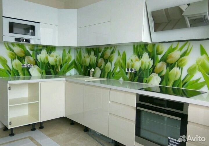 Скинали из стекла для кухни