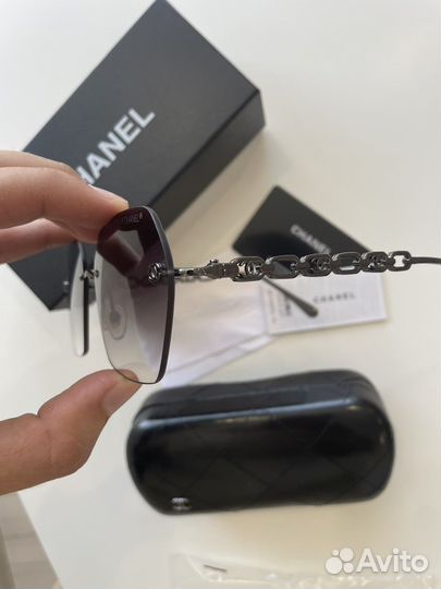 Солнечные очки chanel женские