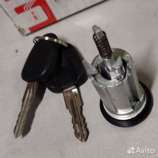 Замок зажигания вставка Nexia