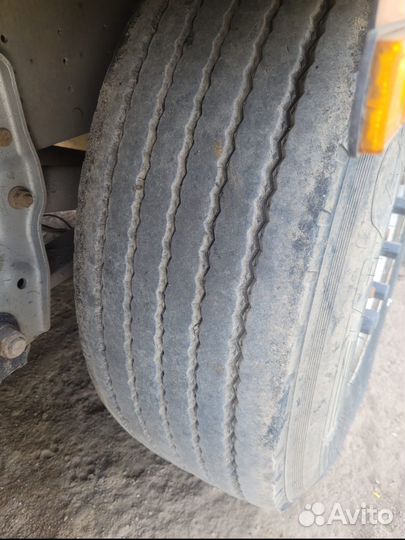 Полуприцеп шторный Schmitz Cargobull 9084, 2017