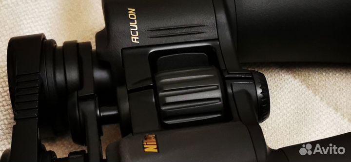 Бинокль Nikon 10х50 Aculon A211 новый