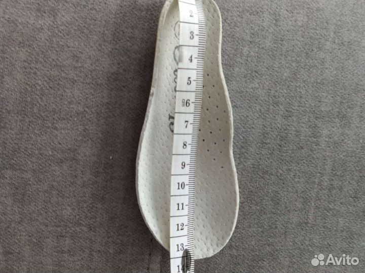 Кроссовки для девочки