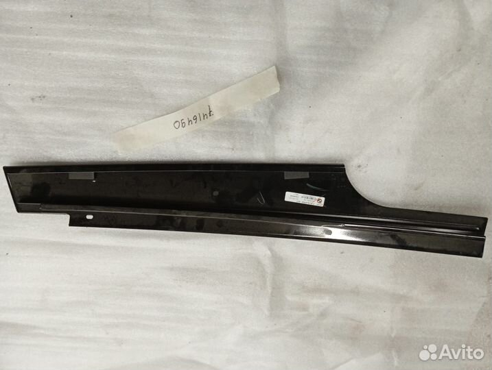 Молдинг двери передний правый Bmw 7416490