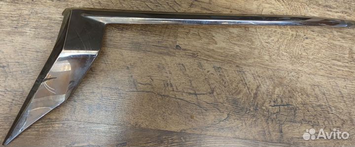 Продам хром молдинг левой фары тлк прадо 150 б.у