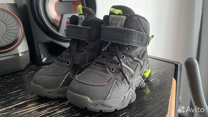 Ботинки для мальчика,размер 26