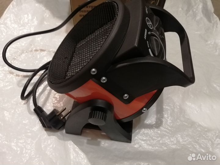 Тепловая пушка Gigant EHC 2 новая