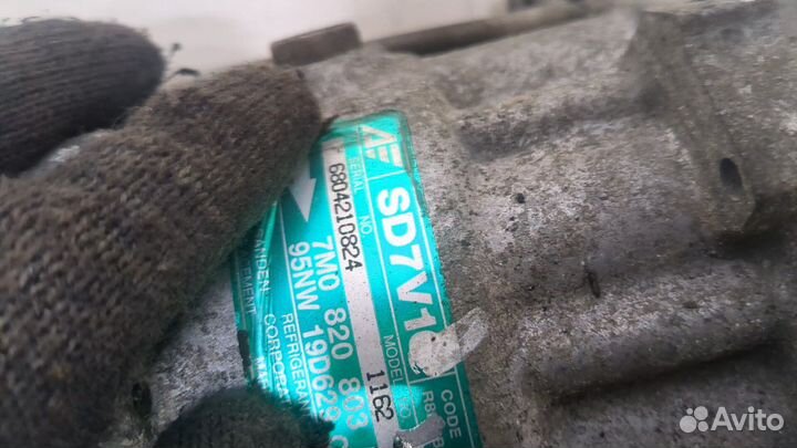 Компрессор кондиционера Seat Alhambra, 1999