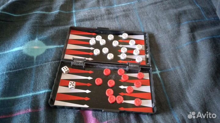 Шахматы на магнитах