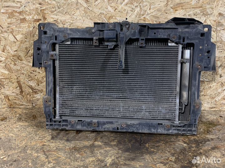 Касета радиаторов Mazda Cx-7 панель передняя