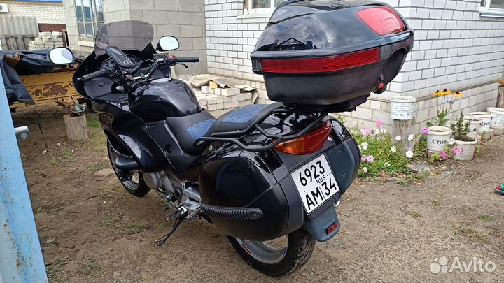 Honda NT650V Deauville