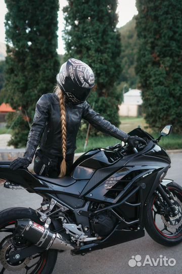Kawasaki ninja EX 300 В